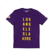 CAMISETA LOS ANGELES LAKERS "STAKED WORDMARK" NEW ERA