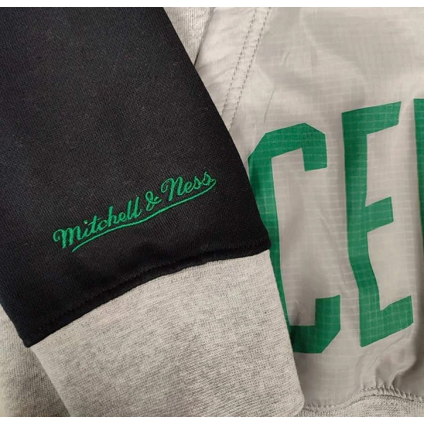 sudadera con capucha Boston Celtics Finals Tie Breaker de Mitchell and Ness