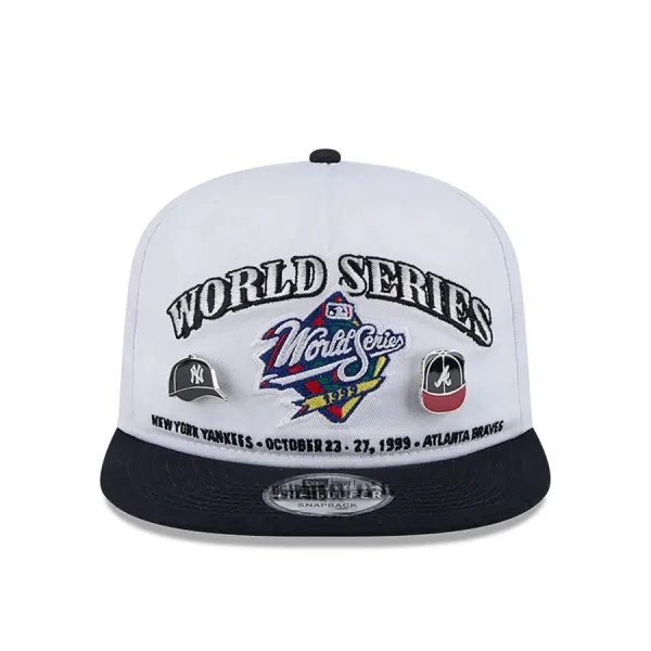 Gorra World Series 1999 MLB Championship Pin blanca de New Era, frente