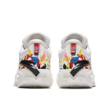 Zapatillas Anta KT10 Low Graffiti en blanco, vista trasera