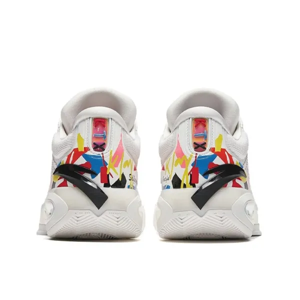 Zapatillas Anta KT10 Low Graffiti en blanco, vista trasera