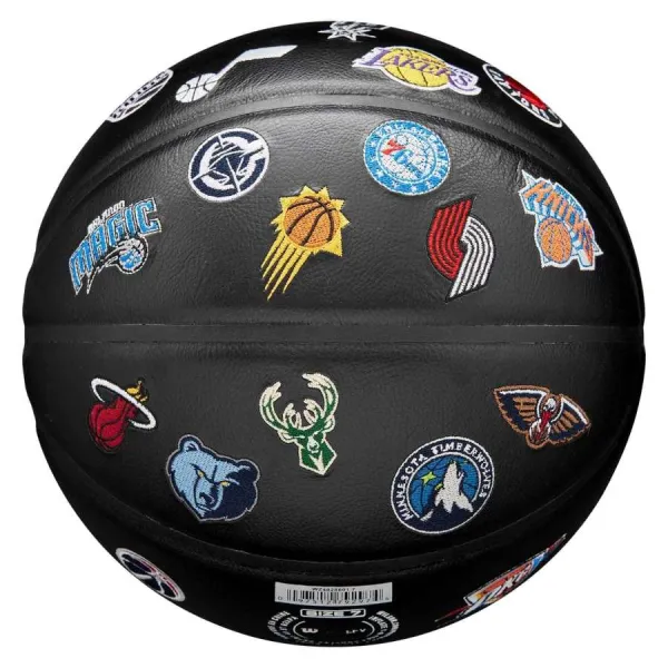 Balon Wilson NBA All Team Retro Premiere en negro vista trasera