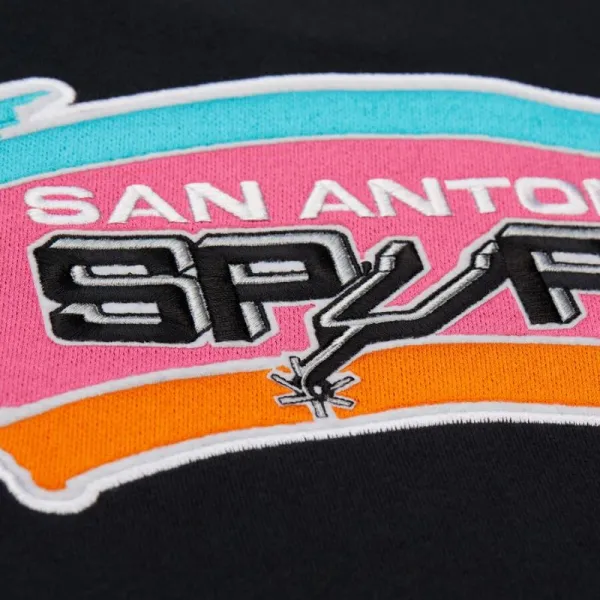 Sudadera San Antonio Spurs NBA Team Origins Vintage detalle bordado