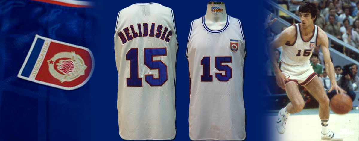 camiseta delibasic con Yugoslavia baloncesto